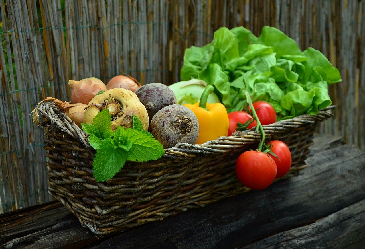 Faire de l'agriculture de temps à autre.